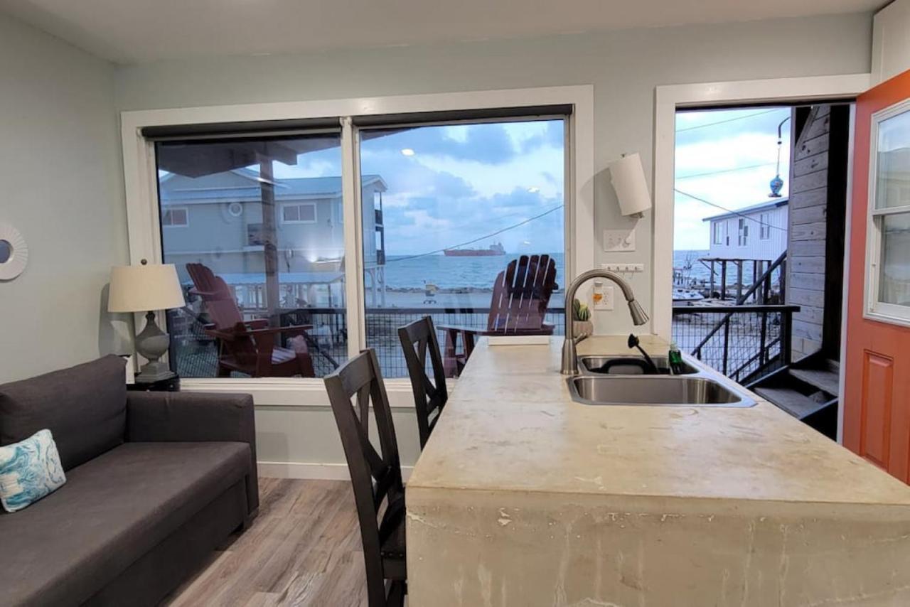 Las Casitas On Magnolia Beach - Casita B Port Lavaca Exterior photo